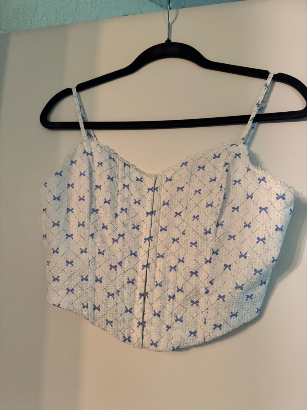 Altar’d State White Cropped Cami Top with Blue Bow Print Med
